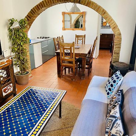 Tarifa Townhouse Apartment Bagian luar foto